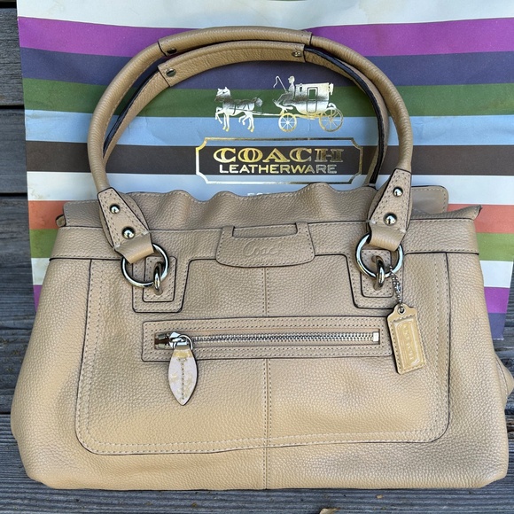COACH Penelope Shoulder Bag | Cream/Bone Leather, Excellent Condition - Picture 1 of 3